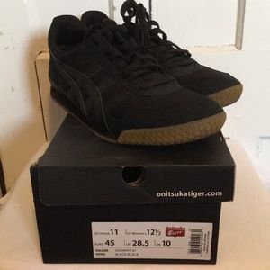 Onitsuka Tiger Ultimate 81